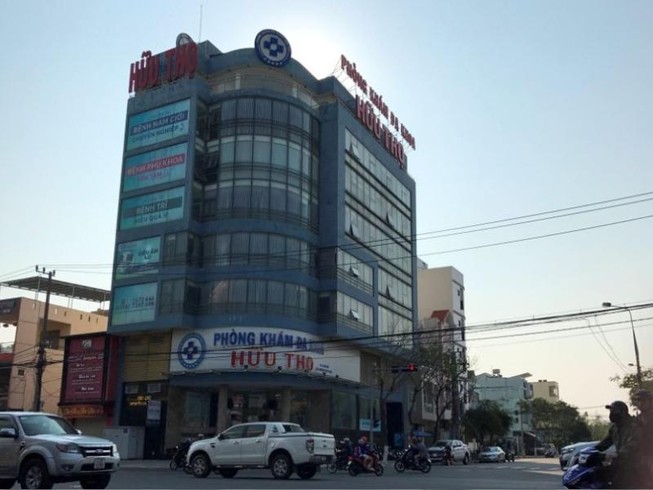 Đình chỉ bác sĩ Trung Quốc “chặt chém” bệnh nhân