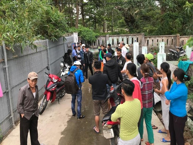 Đà Nẵng: Dân Nam Ô vây công trình đòi lại bãi biển