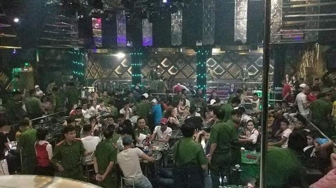Đột kích Club F3 ở Đà Nẵng, 80 người dương tính với ma tuý