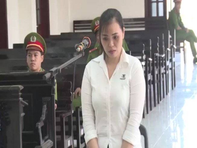 Vợ chồng lừa đảo qua mạng chiếm đoạt gần 3 tỉ