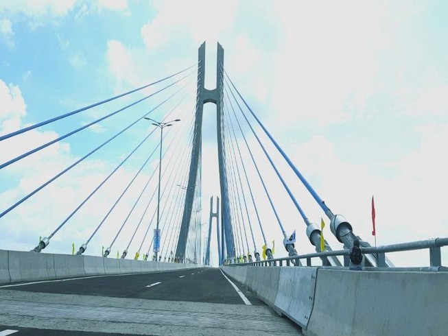 Cầu Vàm Cống