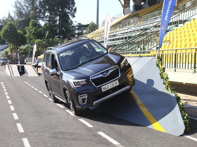 Lái thử xe Subaru Ultimate Test Drive 2019