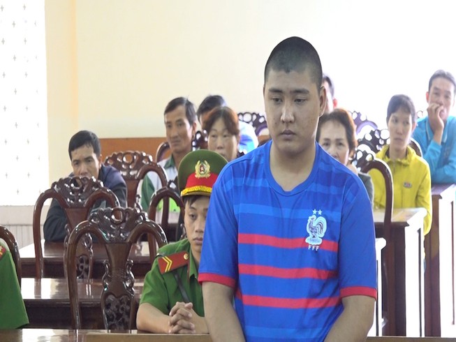 Thanh niên giết, cướp tài sản cô gái tiếp bia