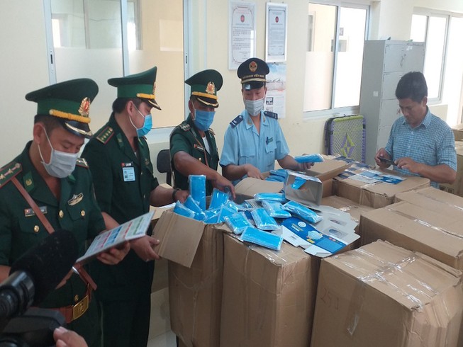 An Giang: Trưng dụng hơn 220.000 khẩu trang lậu phòng COVID-19