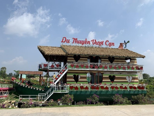 Miền Tây chưa kích cầu du lịch đủ mạnh, giá tour còn cao