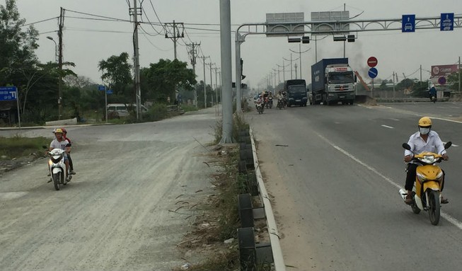 Xây 8km đường gom vào cao tốc TP.HCM – Trung Lương