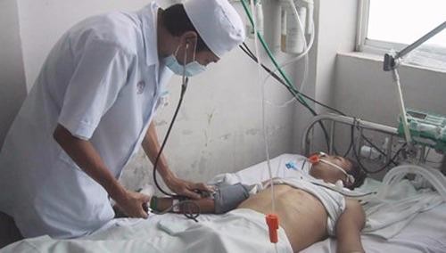 Cấp cứu hơn 2.500 ca xơ gan, viêm tụy mỗi năm do rượu