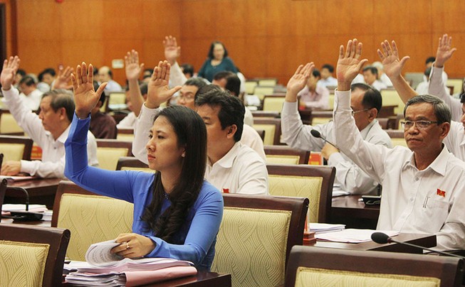 TP.HCM tạm dừng thu phí xe máy từ 1-1-2016