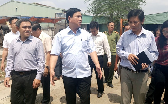 Bí thư Đinh La Thăng truy vấn gay gắt chủ tịch xã Xuân Thới Sơn