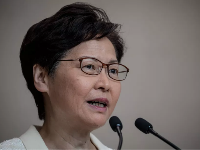 Tại sao bà Carrie Lam phải ba tháng mới rút dự luật dẫn độ?