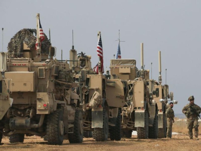 'Mỹ chỉ giả vờ chống IS ở Syria, mục đích thực sự là dầu mỏ'