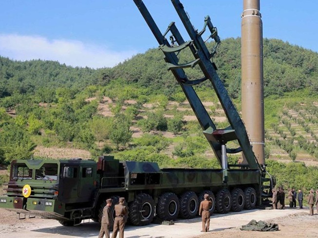 Tên lửa Hwasong-14 của Triều Tiên.