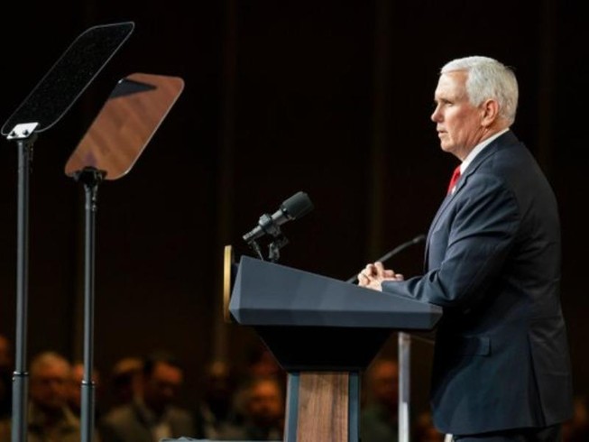 Ông Pence nói ông không thể chặn chiến thắng của ông Biden