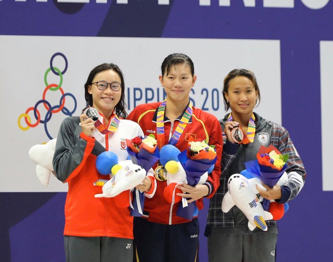 'Tiểu tiên cá' Ánh Viên đã giành 5 HCV tại SEA Games 30