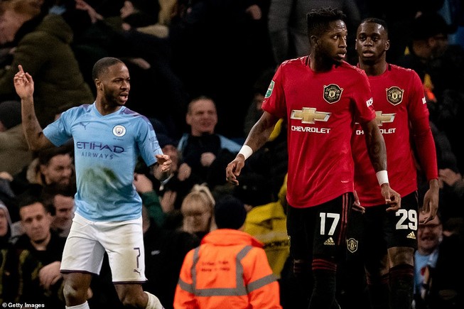Đánh bại Man. City tại Etihad, MU vẫn phải chia tay League Cup