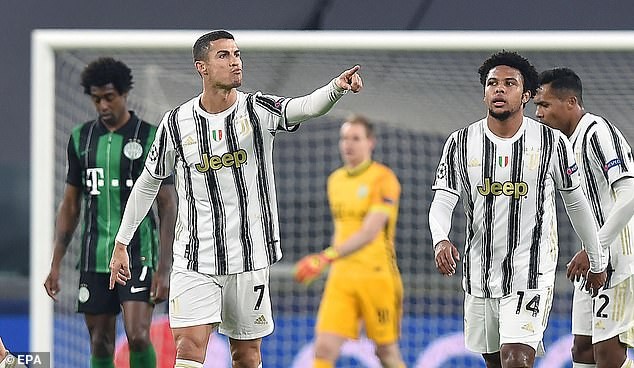 Barcelona thắng đậm, Ronaldo giúp Juventus vượt khó