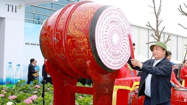 Tập đoàn TH tặng 21.000 cây dổi xanh cho Nghệ An