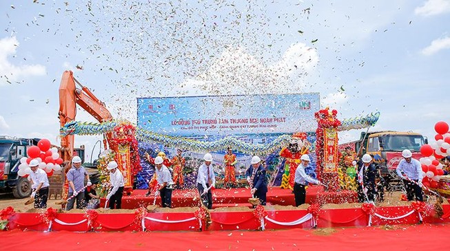 TP Đồng Xoài “lột xác” nhờ tổ hợp trung tâm thương mại