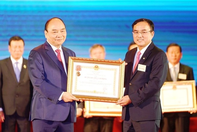 EVN với sứ mệnh thắp sáng mọi miền Tổ quốc