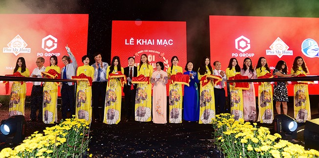 Khai mạc Hội hoa xuân Phú Mỹ Hưng tết Canh Tý 2020