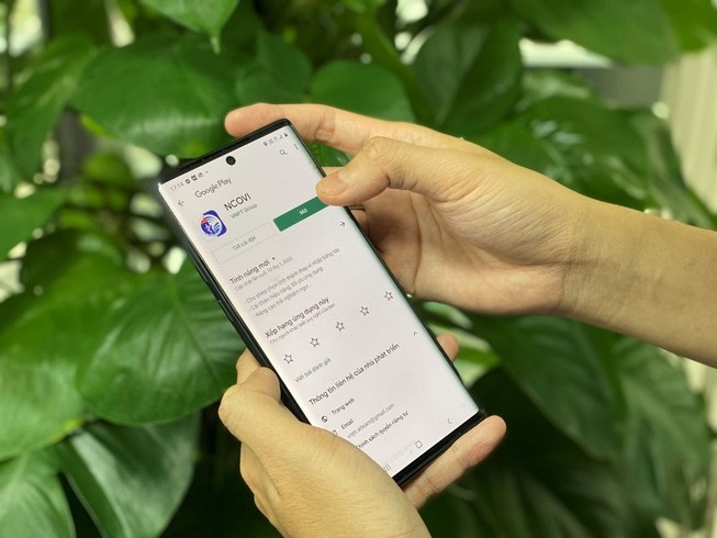Khai báo y tế thông qua ứng dụng NCOVI