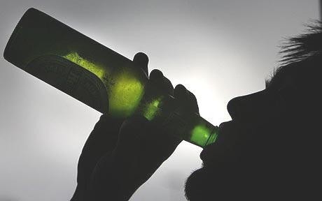 12 lầm tưởng về việc uống quá chén