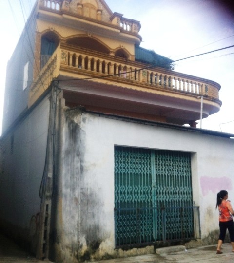 Thiếu niên tử vong với chiếc dây phơi đồ thít chặt cổ