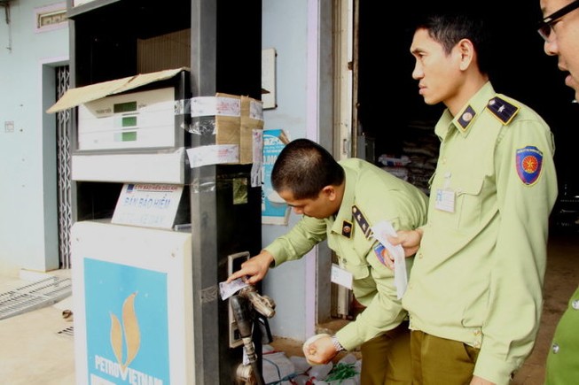 Hơn 60% cây xăng tại Đắk Lắk gắn chíp gian lận
