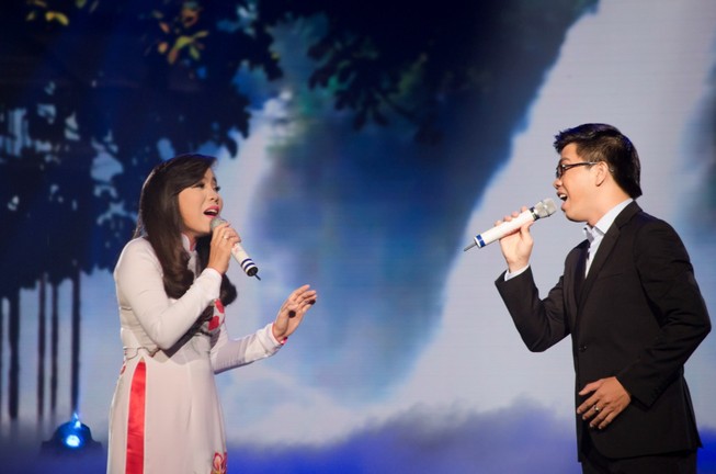 Minh Phượng và Thành Thiện đoạt quán quân 'Vợ chồng mình hát'