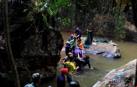 Thêm một du khách nước ngoài tử nạn tại thác Pongour