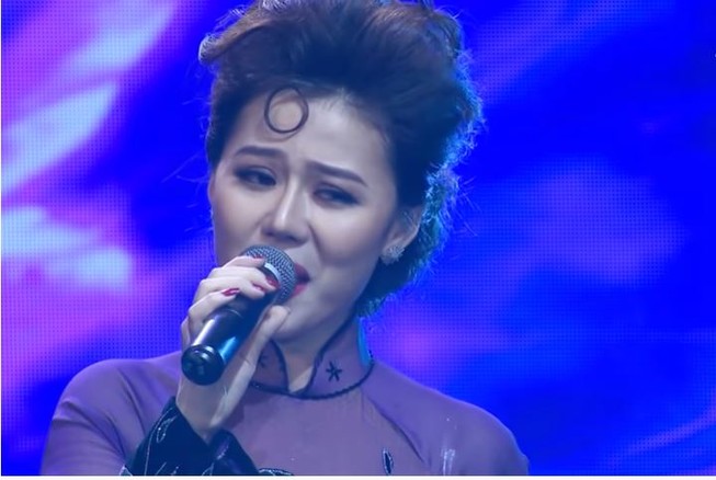 Tiểu Thúy bản sao của 'nữ hoàng sầu muộn' Giao Linh