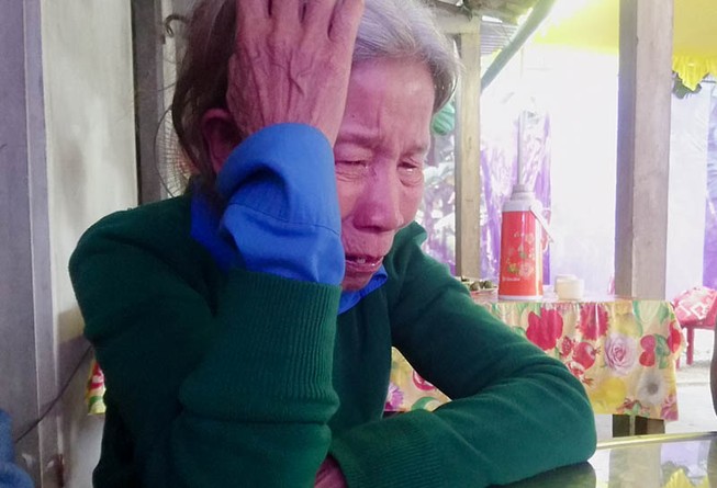 Mẹ con sản phụ tử vong sau khi sinh thường