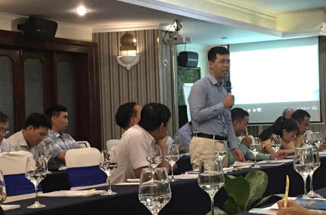 Nên hay không cưỡng chế hành chính cắt điện, nước?