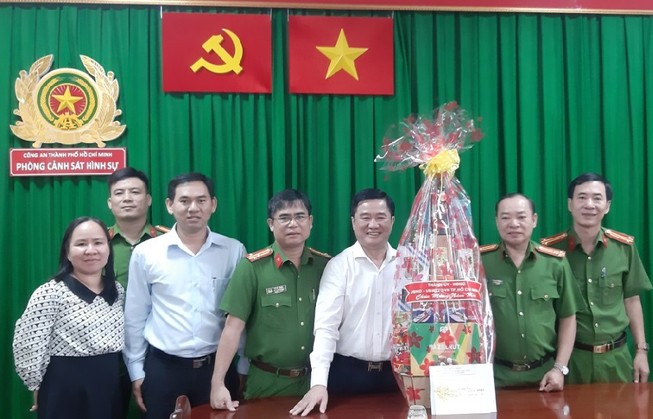 TP.HCM chi hơn 844 tỉ đồng lo tết cho người nghèo