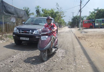 Dân chờ đường dù đất đã hiến