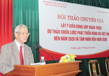 Nguyên Chủ tịch LĐ BĐVN Mai Liêm Trực: “Không nên cử quan chức...”