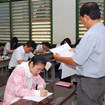 Bỏ kỳ thi đại học hay không: Đợi bàn kỹ!