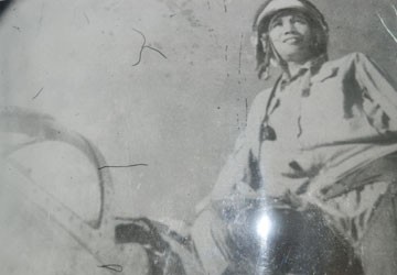 Người hùng én bạc MiG-17