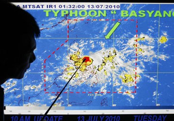 Philippines đón bão Côn Sơn