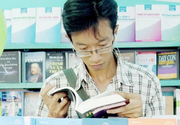 Lạc giữa rừng sách best-seller
