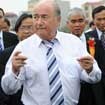 Chủ tịch FIFA vận động cho luật mới ở EU