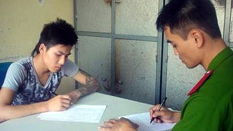 Bắt “đầu lĩnh” của ổ nhóm chuyên dùng súng “hoa cải”