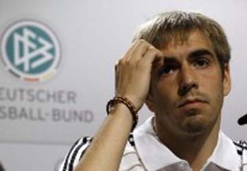 Lahm tổ chức đám cưới
