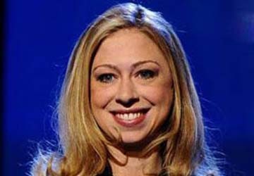 Hillary Clinton hồi hộp về đám cưới con gái