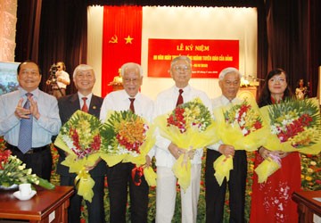 Bám sát dân, nâng cao sự đồng thuận