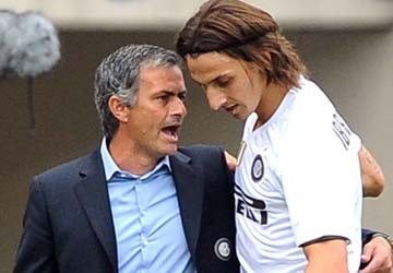 Mourinho đổi Kaka lấy Ibrahimovic?
