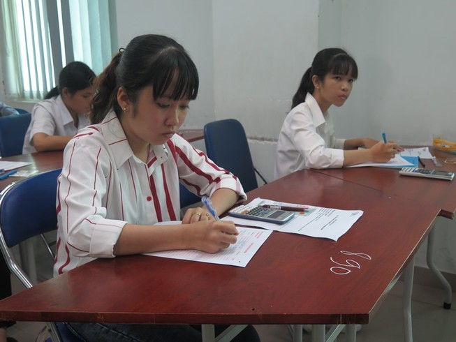 Thí sinh dự thi đánh giá năng lực do ĐH Quốc gia tổ chức năm 2019 (ảnh: PHẠM ANH)