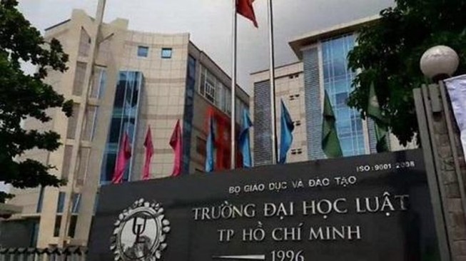 Dịch Corona: Trường ĐH đầu tiên ở TP.HCM cho SV nghỉ 2 tuần
