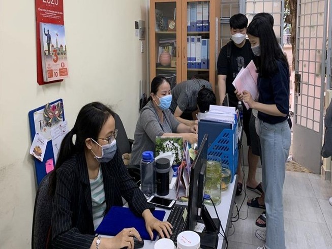Trường ĐH ở TP.HCM cho SV Trung Quốc nghỉ học thêm 1 tháng