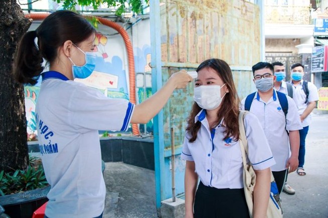 Thêm trường ĐH ở TP.HCM tạm dừng học tập trung đến ngày 8-3
